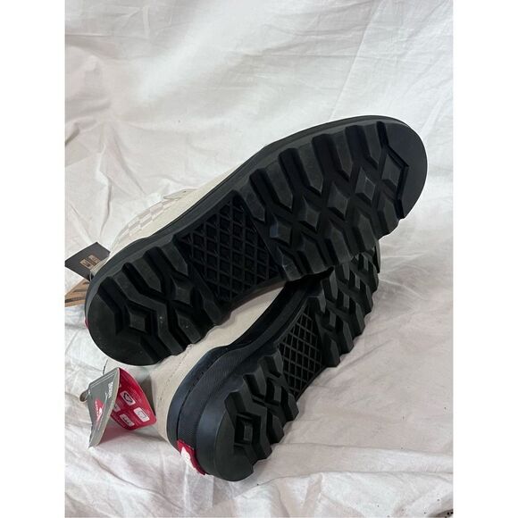 Vans Checkerboard Colfax cold weather leather boot, unisex men’s 7/ wms 8.5 NWT - Picture 12 of 14